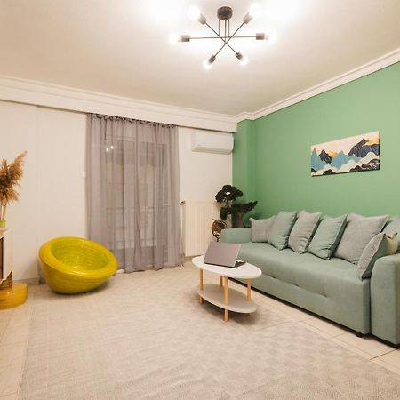 Stylish Apt W Jacuzzi, 5 Min To White Tower Thessaloníki Ngoại thất bức ảnh