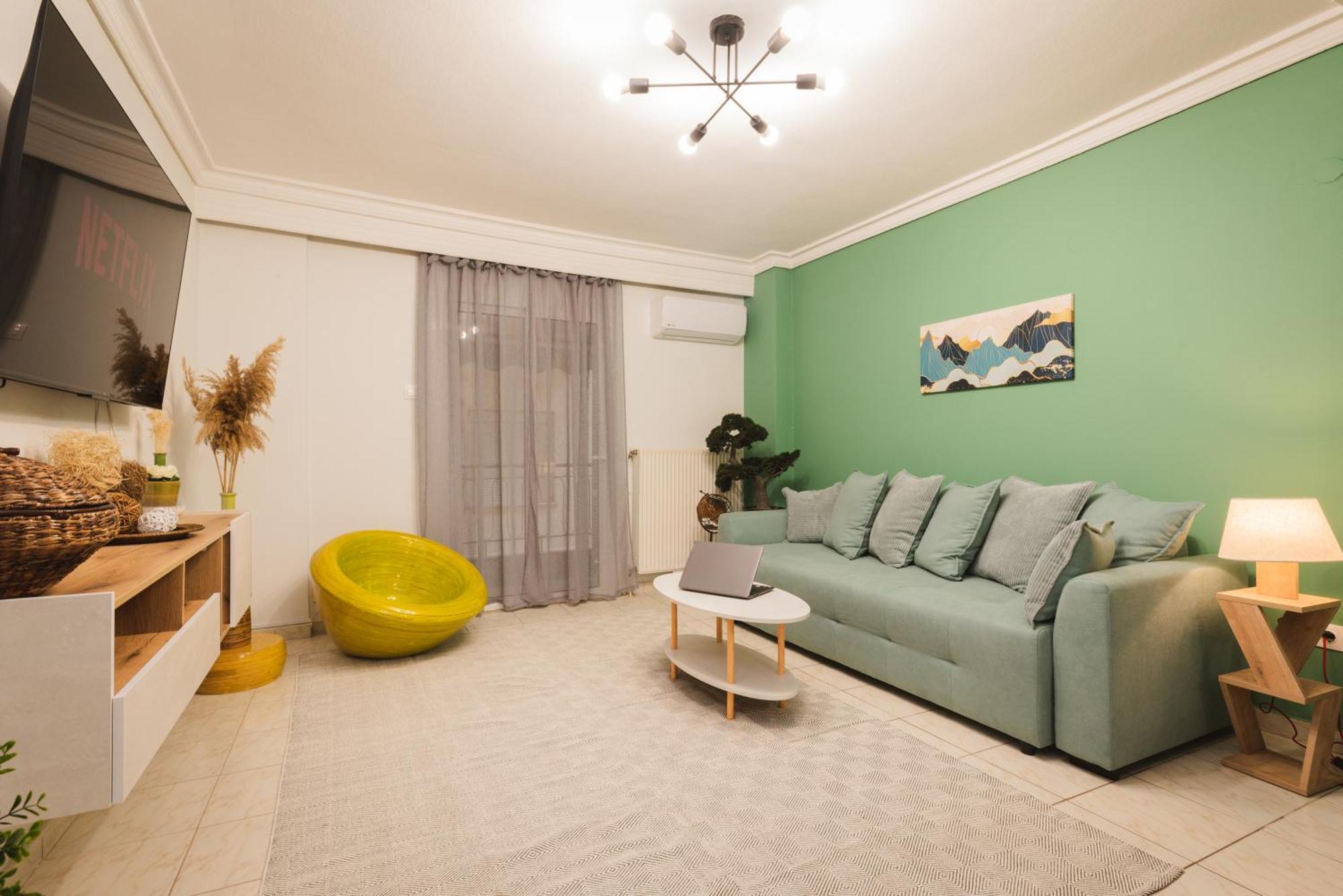 Stylish Apt W Jacuzzi, 5 Min To White Tower Thessaloníki Ngoại thất bức ảnh