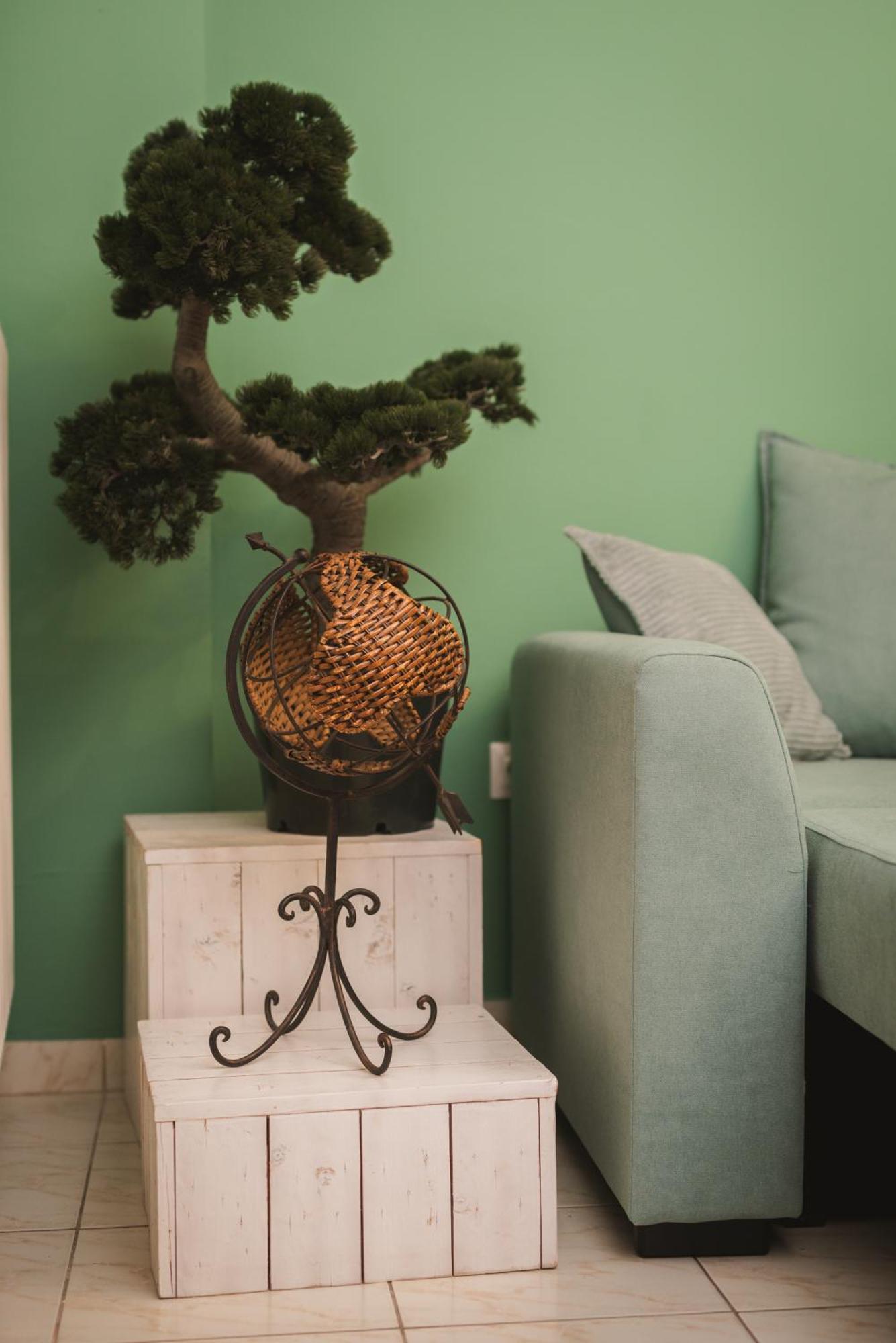 Stylish Apt W Jacuzzi, 5 Min To White Tower Thessaloníki Ngoại thất bức ảnh