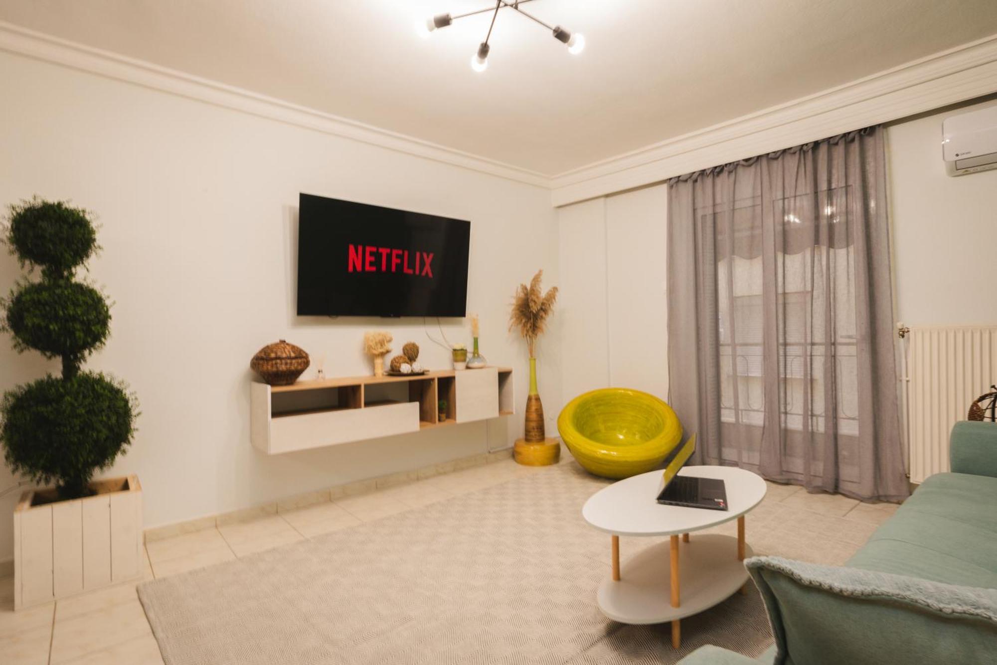 Stylish Apt W Jacuzzi, 5 Min To White Tower Thessaloníki Ngoại thất bức ảnh